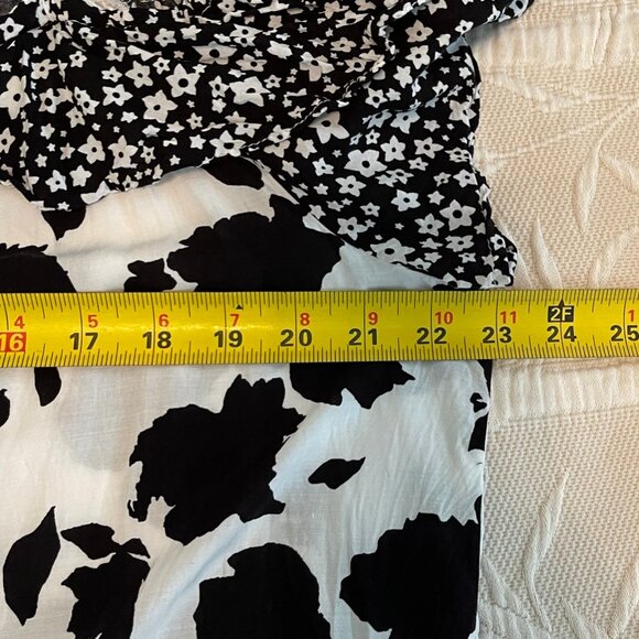 CATO Off Shoulder/Cold Shoulder Blouse with Floral Flutter Sleeves Size XL - Picture 8 of 13